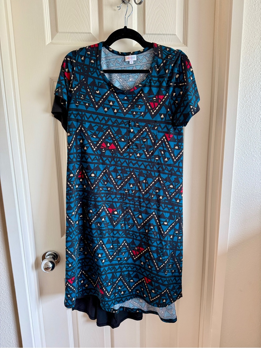 Lularoe Carly Dresses 4 Pack Pocket Tee Bundle Lot - Picture 4 of 5